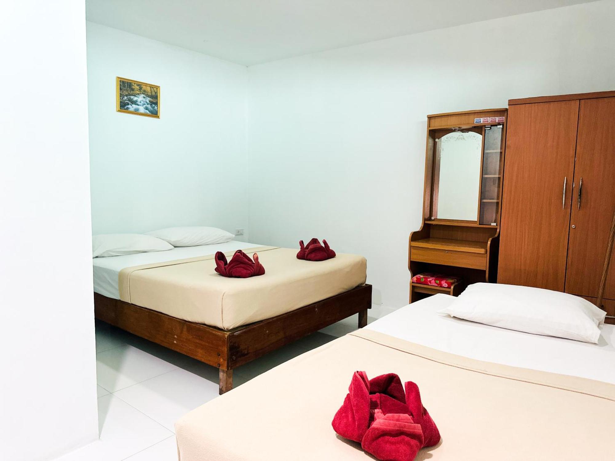 Bang Sit Guest House Phi Phi Islands Exterior photo